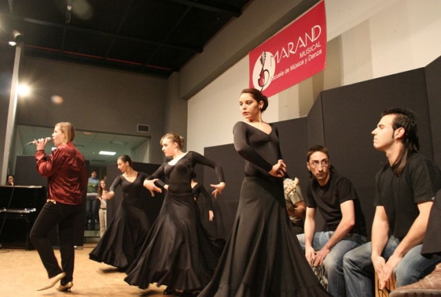 Desarrollo de las habilidades de canto y baile